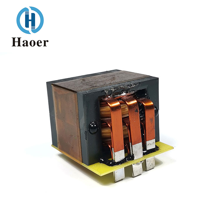 Transformador de alta frequência para equipamentos eletrônicos de potência